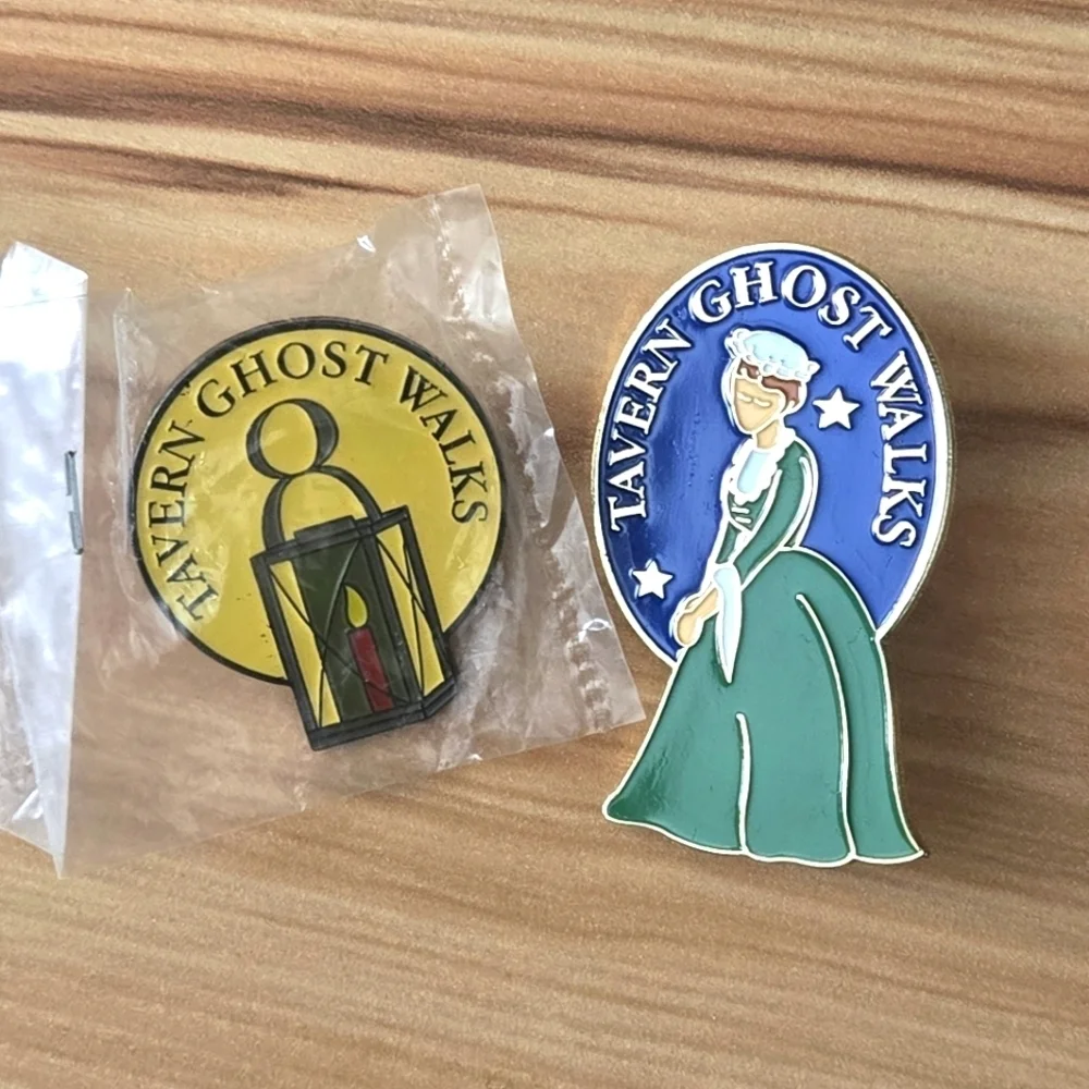 Collectible Williamsburg Ghost Walk Pins New in Package Souvenir Rare Vintage